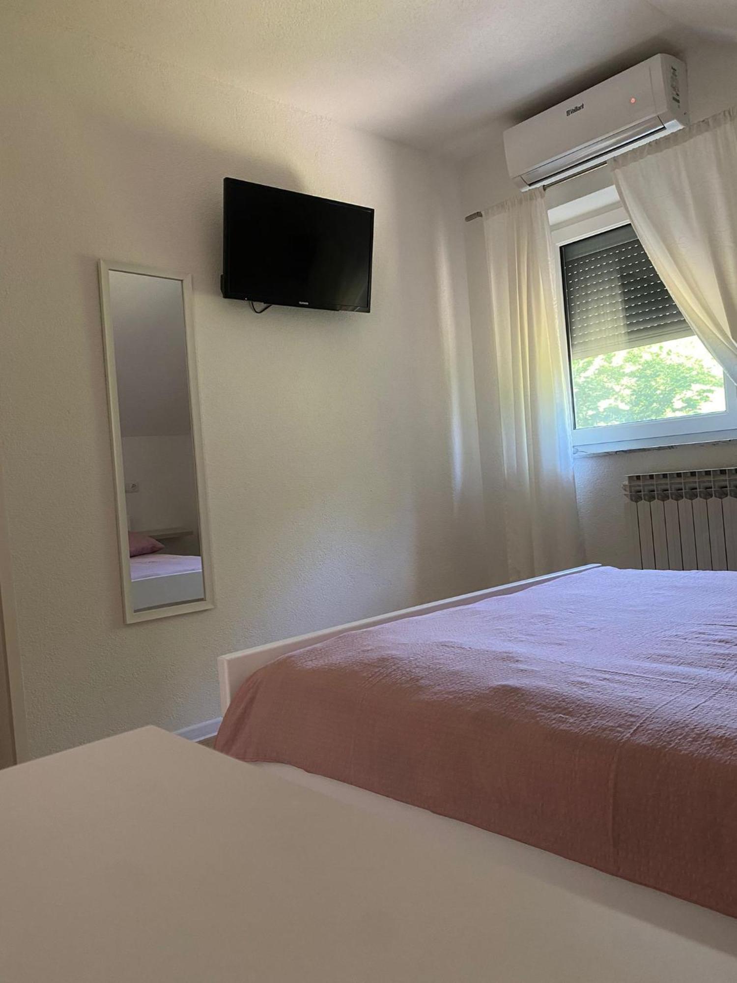 Guesthouse Abrlic Seliste Dreznicko Bagian luar foto